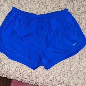 Nike plus size shorts